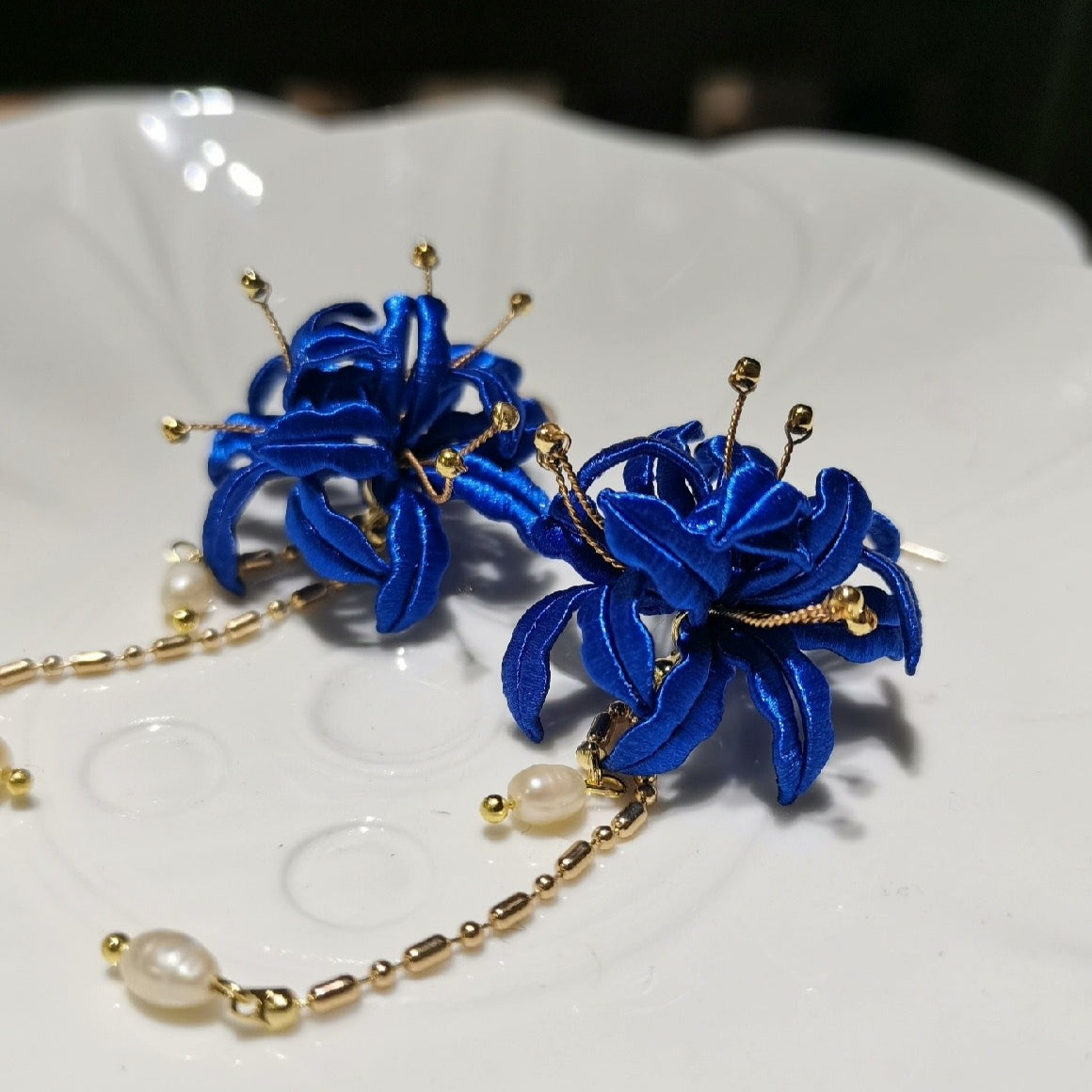 Spider Lily Bespoke Earrings - Silk Earrings(Chanhua)