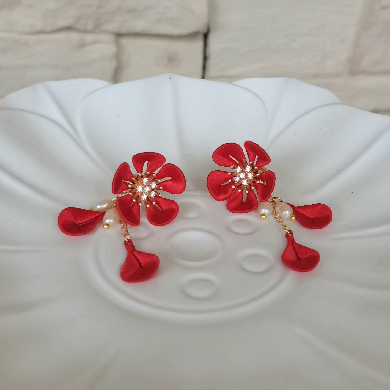 Plum Blossom Bespoke Earrings - Red Silk Earrings(Chanhua)