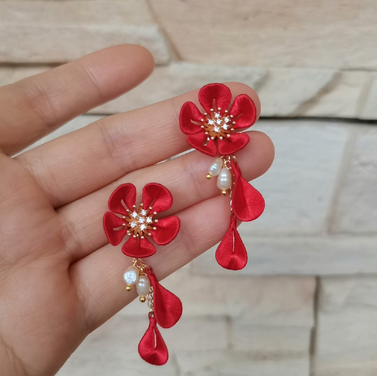 Plum Blossom Bespoke Earrings - Red Silk Earrings(Chanhua)