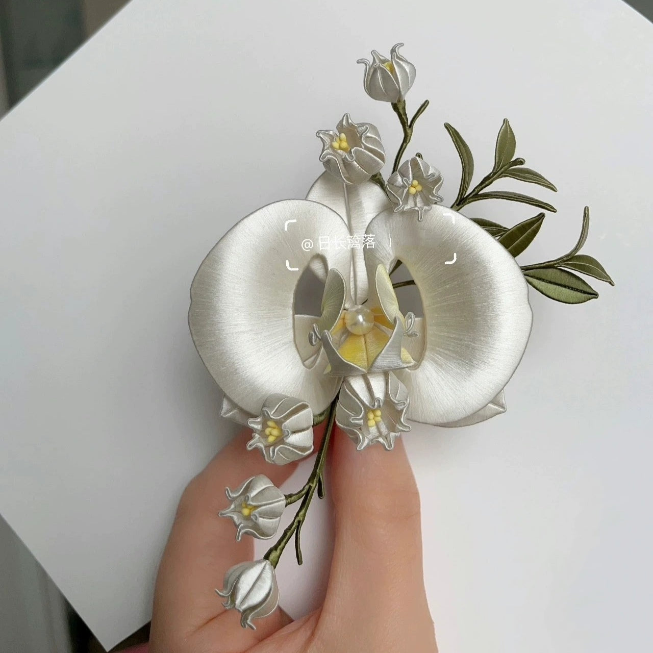 Phalaenopsis Bespoke Corsage - Silk Corsage(Chanhua)