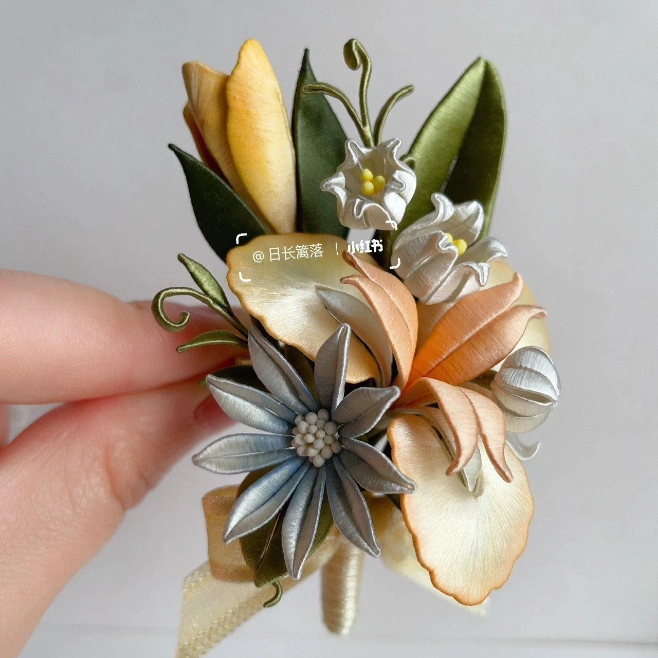 Bouquet Bespoke Corsage - Silk Corsage(Chanhua)