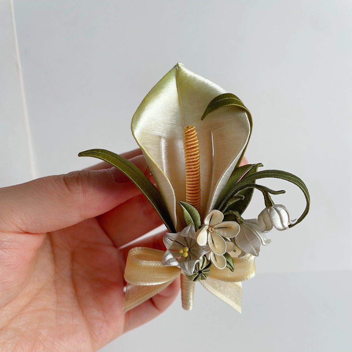 Calla Lily Bespoke Corsage - Silk Corsage(Chanhua)