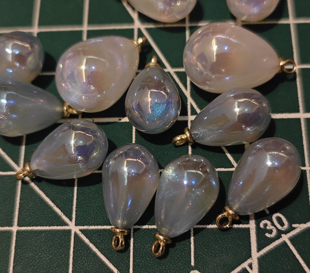 5 Pieces HB003 DIY Craft Supply: Pearlescent Mermaid Tear Drop Charms for Hanfu, Hairpin, Earring & Necklace Making