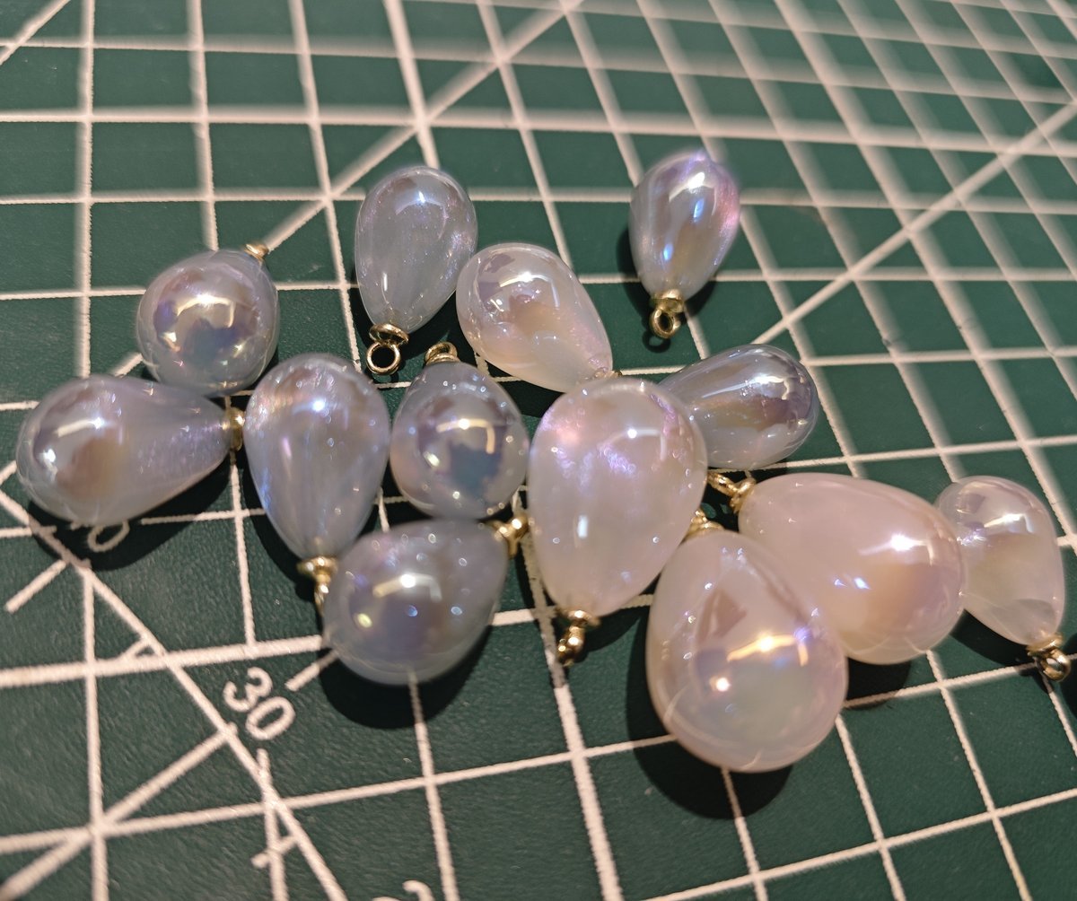 5 Pieces HB003 DIY Craft Supply: Pearlescent Mermaid Tear Drop Charms for Hanfu, Hairpin, Earring & Necklace Making