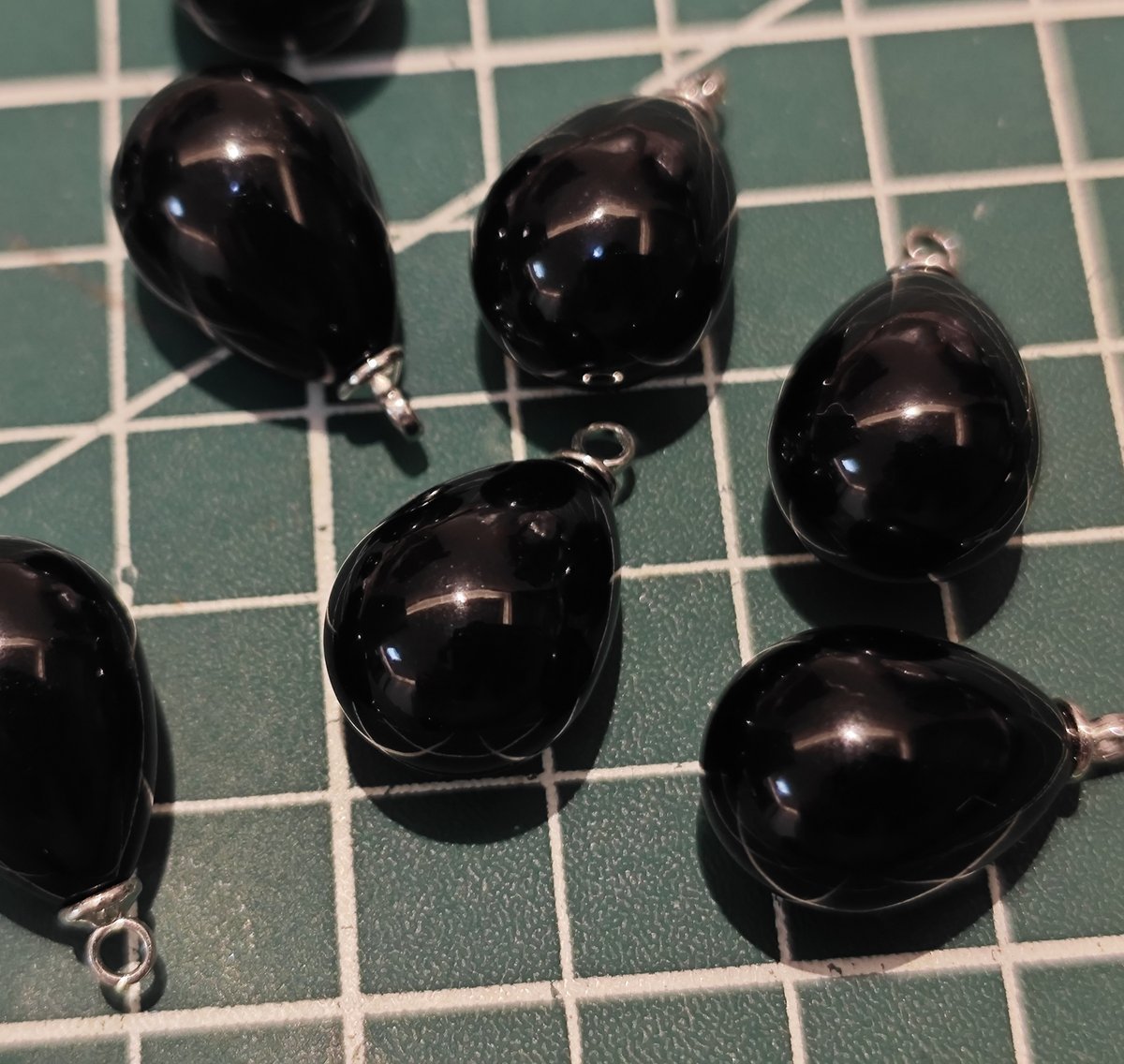 5 Pieces HB001 DIY Craft Supply: Classic Black Tear Drop Pendants (18x13mm) - Jewelry Supplies for Chanhua & Statement Earrings
