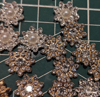 MF002  16mm Metal Snowflake Flower Center Embellishment - Rhinestone & Pearl Charm for DIY Jewelry, Ronghua & Craft Accessories