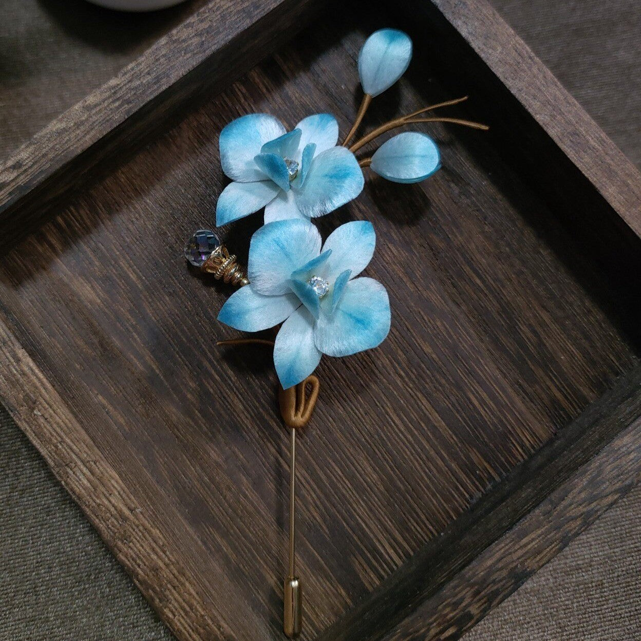 Handmade Ronghua Phalaenopsis Brooch - Crystal Drop - Wedding & Daily