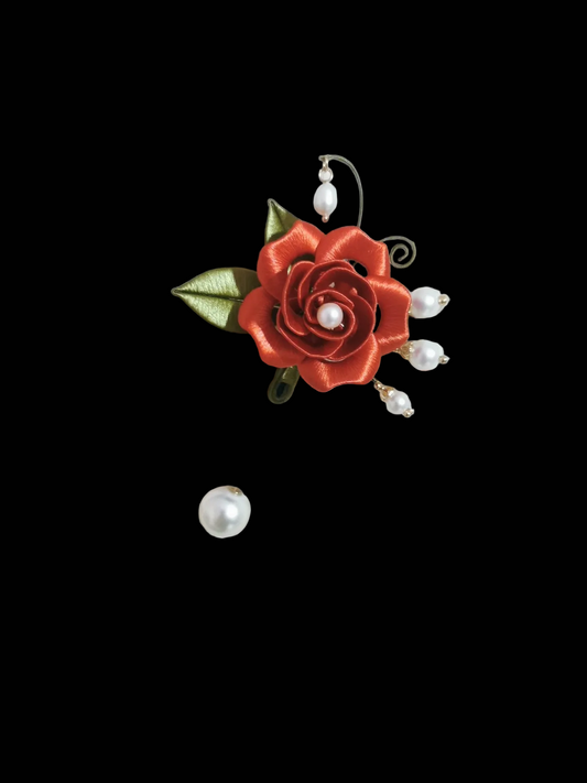 Shiyi Handmade Chanhua Red Rose Brooch - Daily, Wedding & Banquet