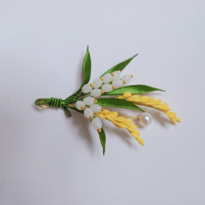 Handmade Thread-Wrapped Wheat Ear Brooch - Artisanal Chanhua Harvest Symbol Pin