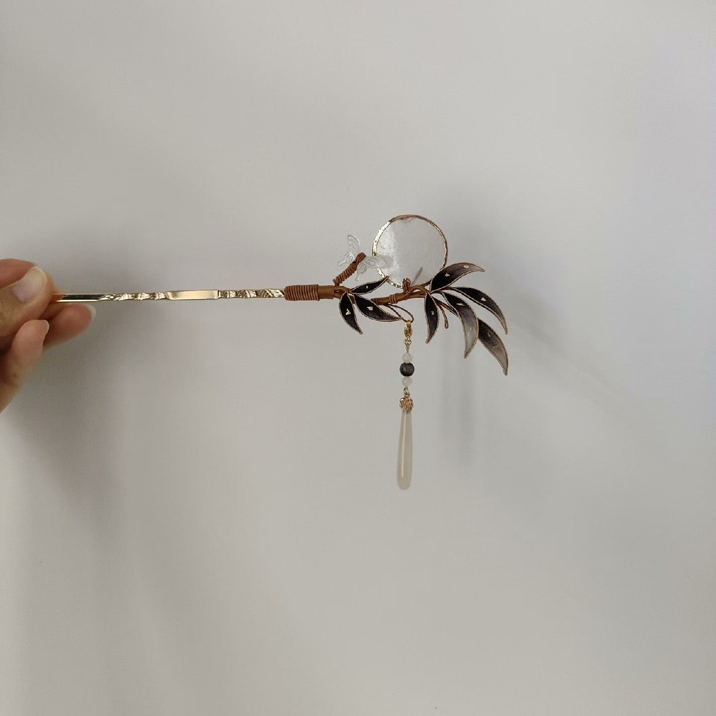 Handmade Ronghua Bamboo & Moon Hairpin - Dark Leaves with Jade Drop