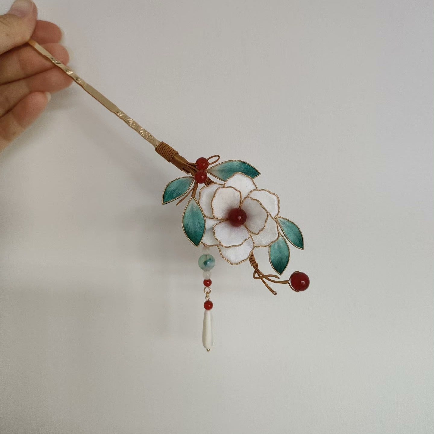 Handmade Ronghua White Camellia Hairpin - Silk Flower Hairpin