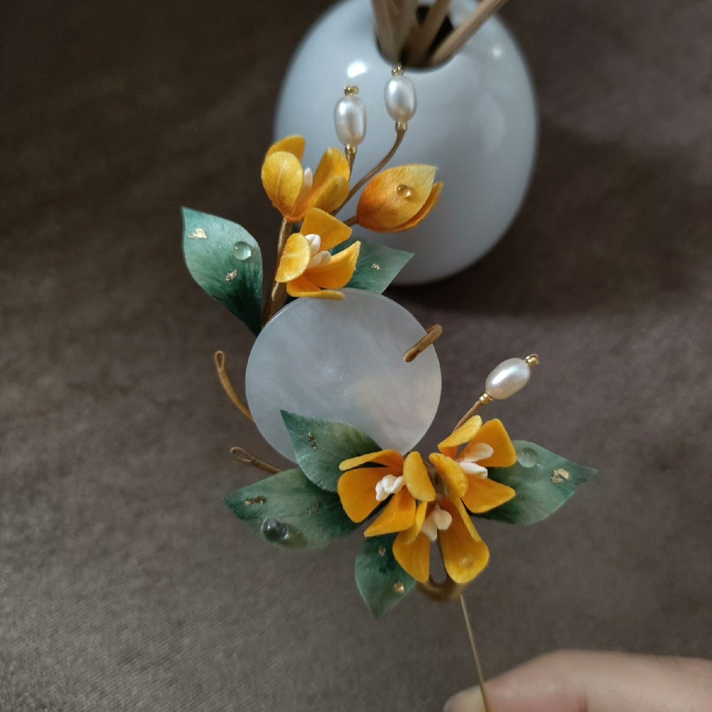 Handmade Ronghua Osmanthus Brooch - Jade Disc & Pearl - Wedding & Daily