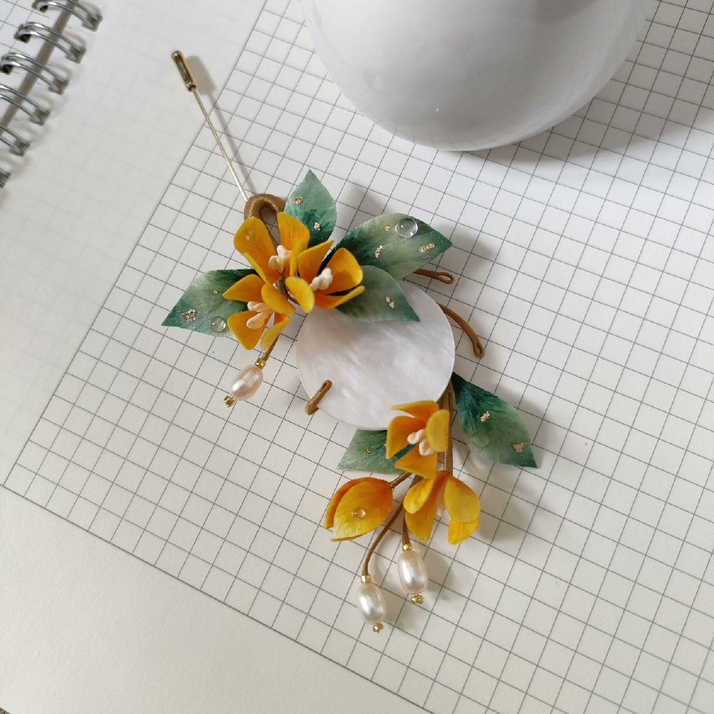 Handmade Ronghua Osmanthus Brooch - Jade Disc & Pearl - Wedding & Daily