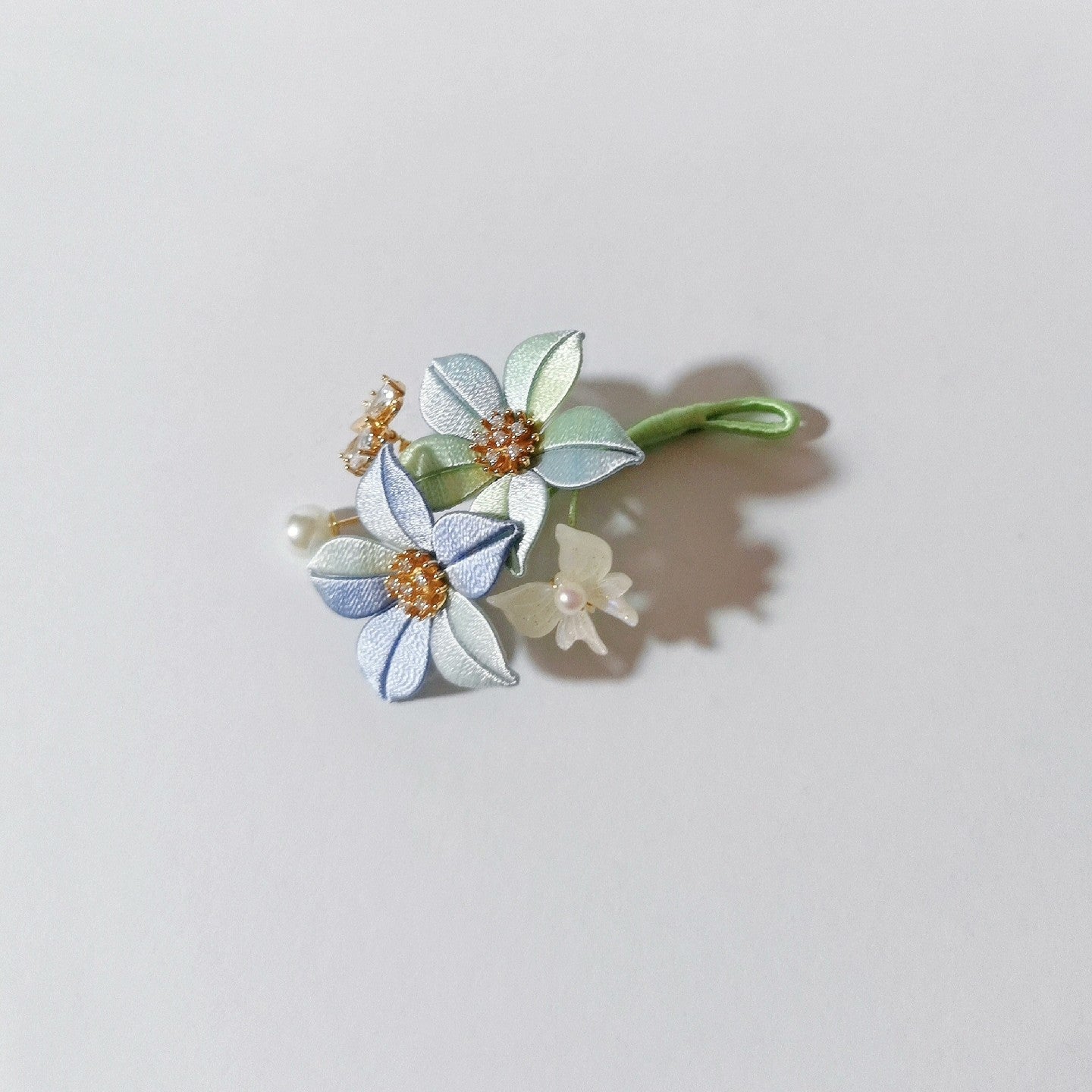 Shijing Handmade Chanhua Flower Brooch - Daily, Wedding & Banquet