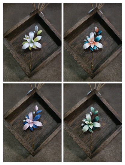 Handmade Ronghua Orchid Brooch - Ombre Petals with Pearl