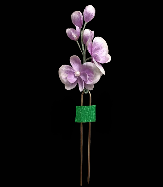 Handcrafted Ronghua orchid hairpin featuring soft purple gradient velvet-textured silk petals and a pearl accent.