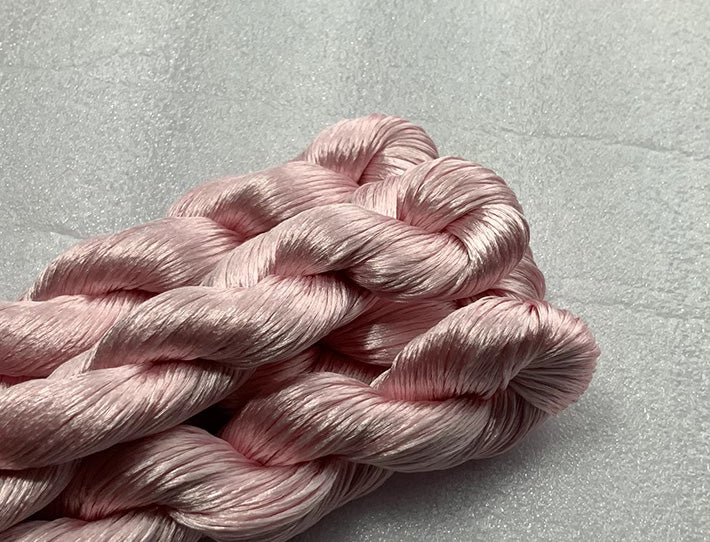 11g Suzhou Embroidery Thick Untwisted Mulberry Silk Thread(%001)