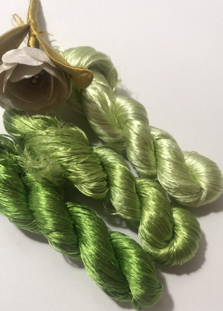 80m Suzhou Embroidery Untwisted Mulberry Silk Thread(#04春芽绿  80m*3)