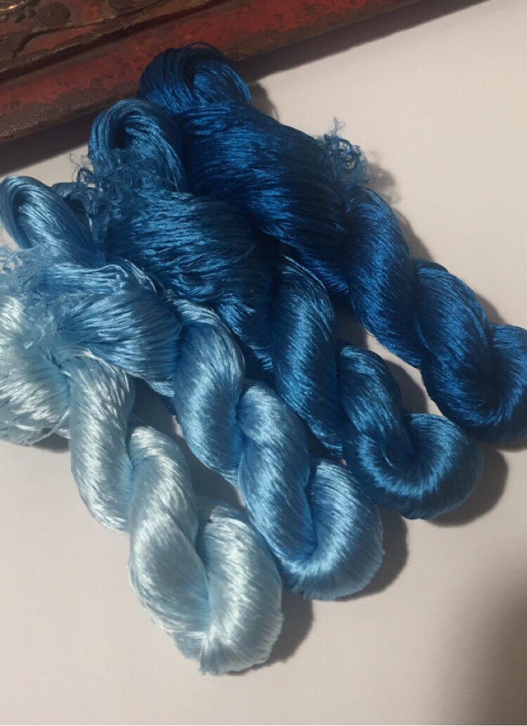 80m Suzhou Embroidery Untwisted Mulberry Silk Thread(#56青蓝  80m*4)