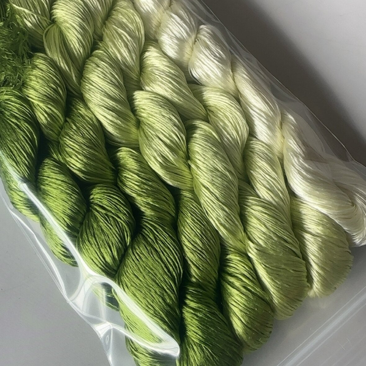 80m Suzhou Embroidery Untwisted Mulberry Silk Thread(#107   80m*5)