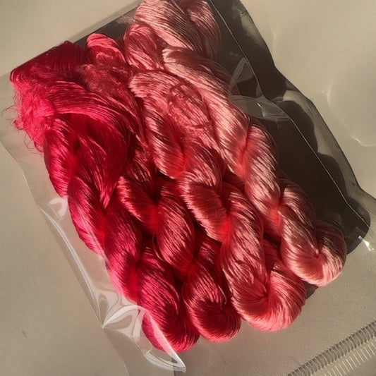 80m Suzhou Embroidery Untwisted Mulberry Silk Thread(#127   80m*4)