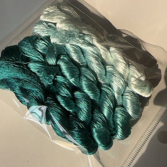 80m Suzhou Embroidery Untwisted Mulberry Silk Thread(#140   80m*5)