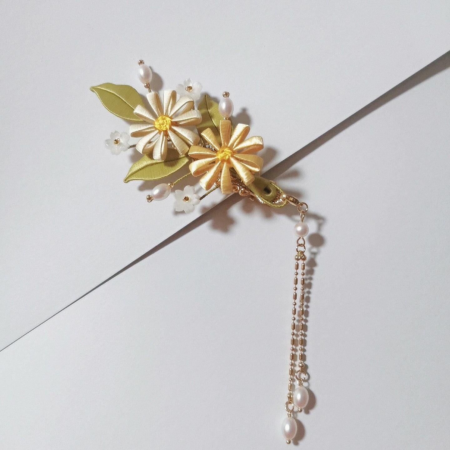 Daisy Handmade Hairclip - Silk Hairclip(Chanhua)