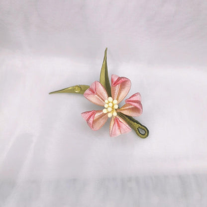 Fangfei Handmade Brooch - Silk Brooch(Chanhua)