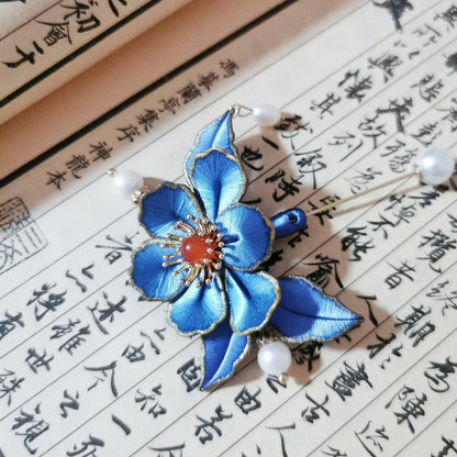 Weichen Handmade Brooch - Silk Brooch(Chanhua)