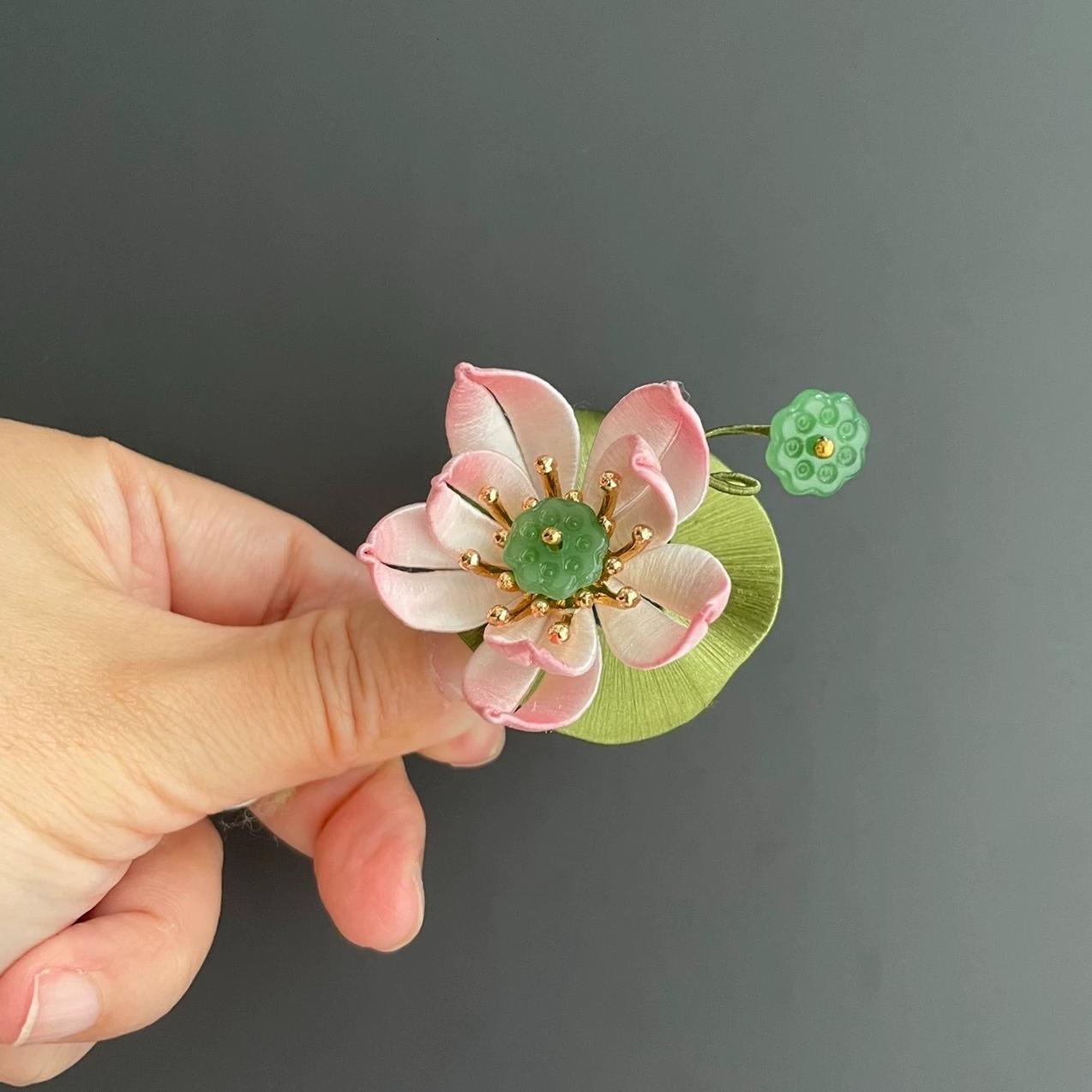 Lotus Handmade Hairpin - Silk Hairpin(Chanhua)