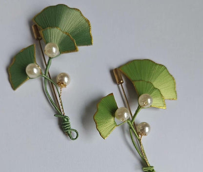 Ginkgo Leaves Handmade Brooch - Silk Brooch(Chanhua)