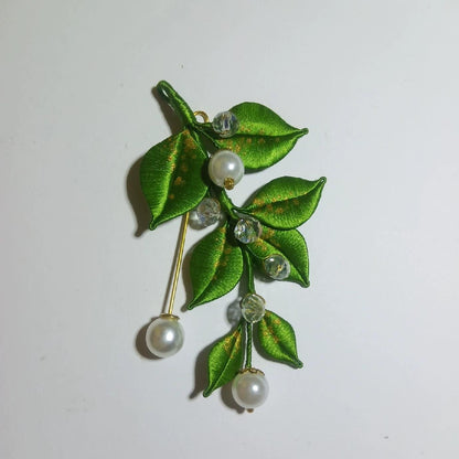 Eucalyptus Leaves Handmade Brooch - Silk Brooch(Chanhua)