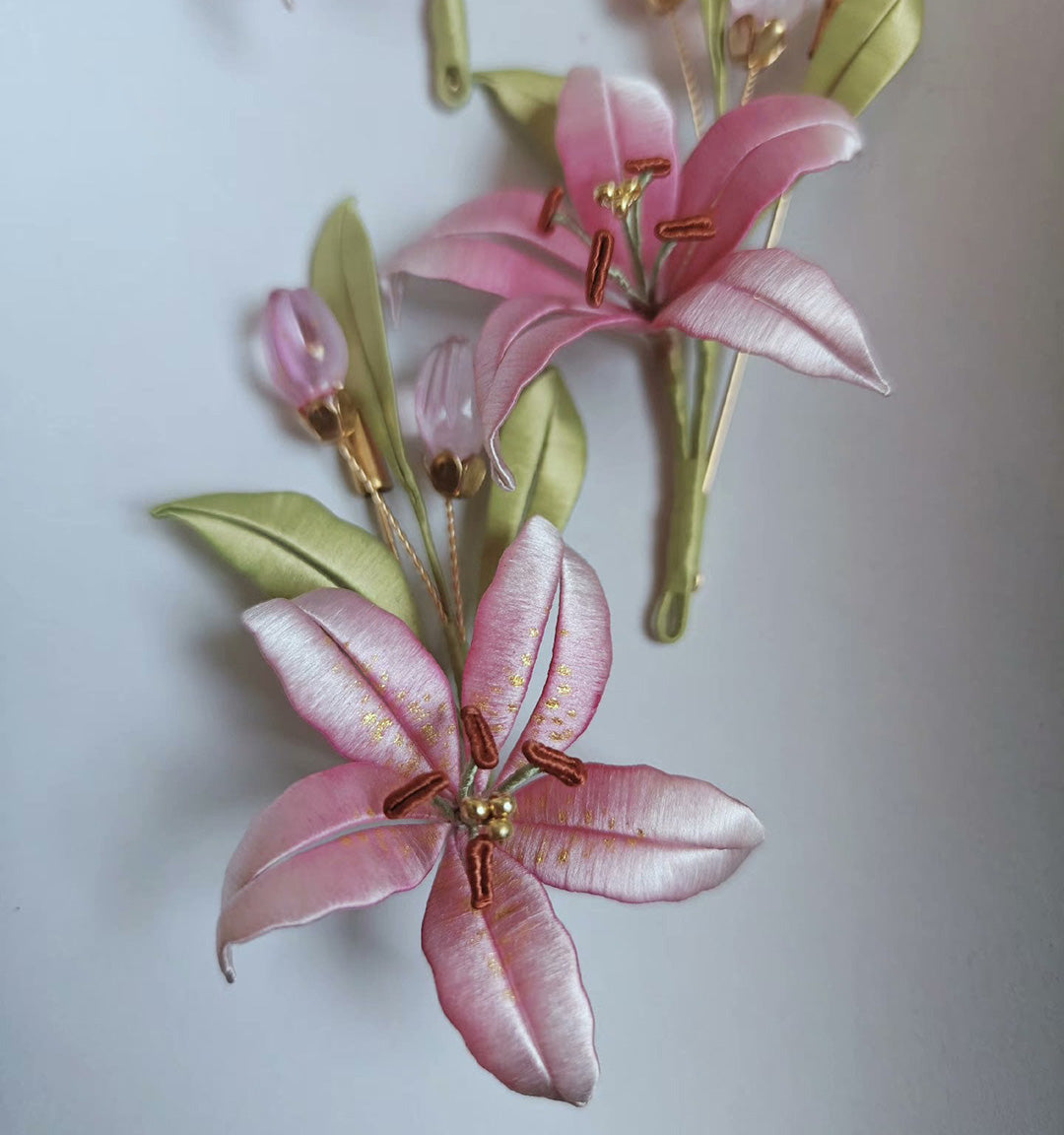 Pink Lily Handmade Brooch - Silk Brooch(Chanhua)