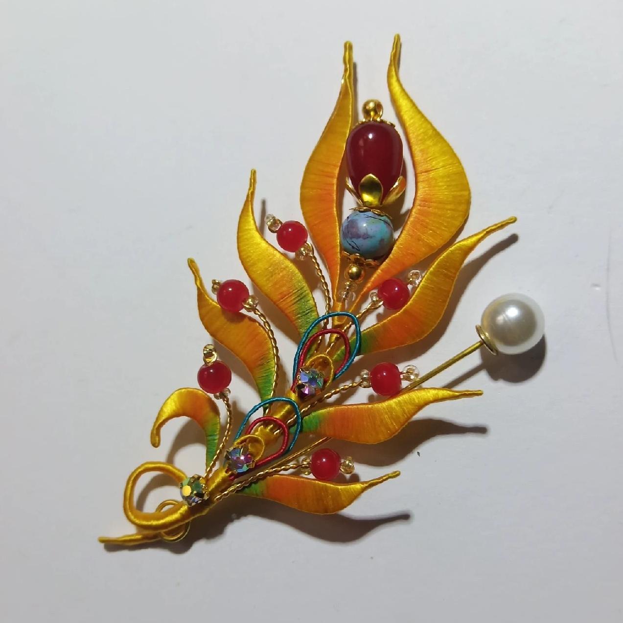 Dunhuang Style Feathers Handmade Brooch - Silk Brooch(Chanhua)