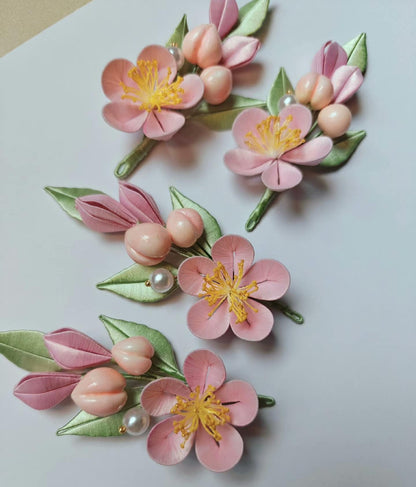 Peach Blossom Bespoke Brooch - Silk Brooch(Chanhua)