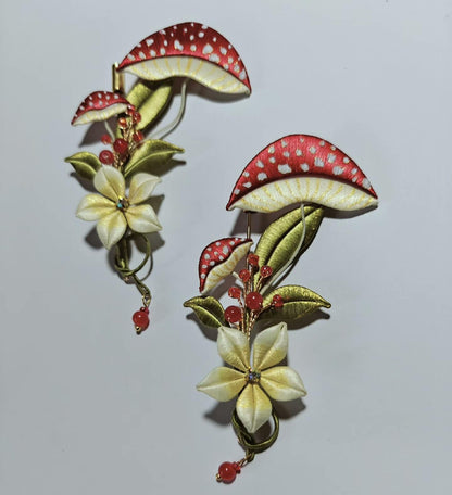 Mushroom Handmade Brooch - Silk Brooch(Chanhua)