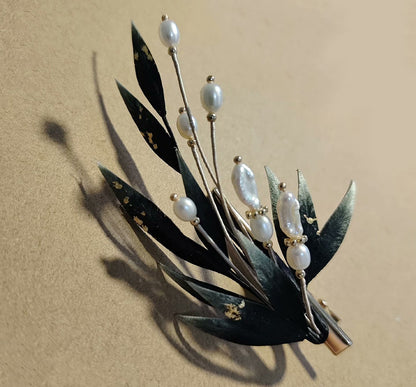 Black Leaves Bespoke Hairclip - Silk Hairclip(Ronghua)