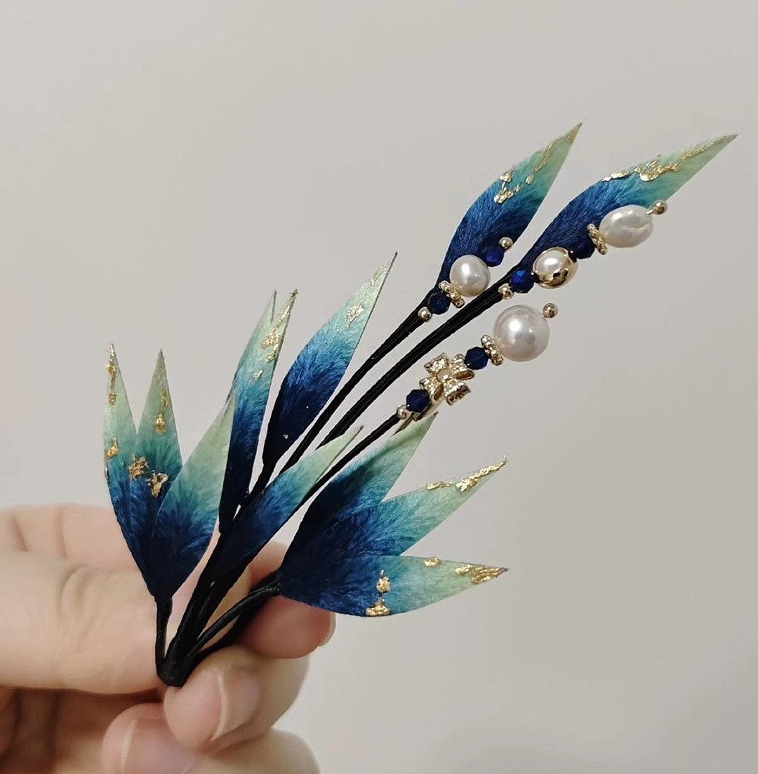 Blue Leaves Bespoke Brooch - Silk Brooch(Ronghua)