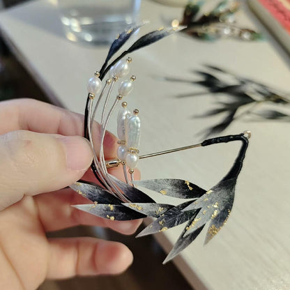 Black Leaves Bespoke Brooch - Silk Brooch(Ronghua)