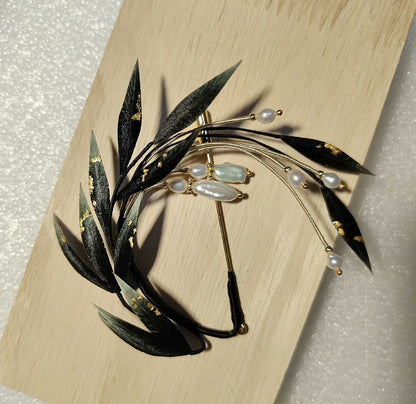 Black Leaves Bespoke Brooch - Silk Brooch(Ronghua)