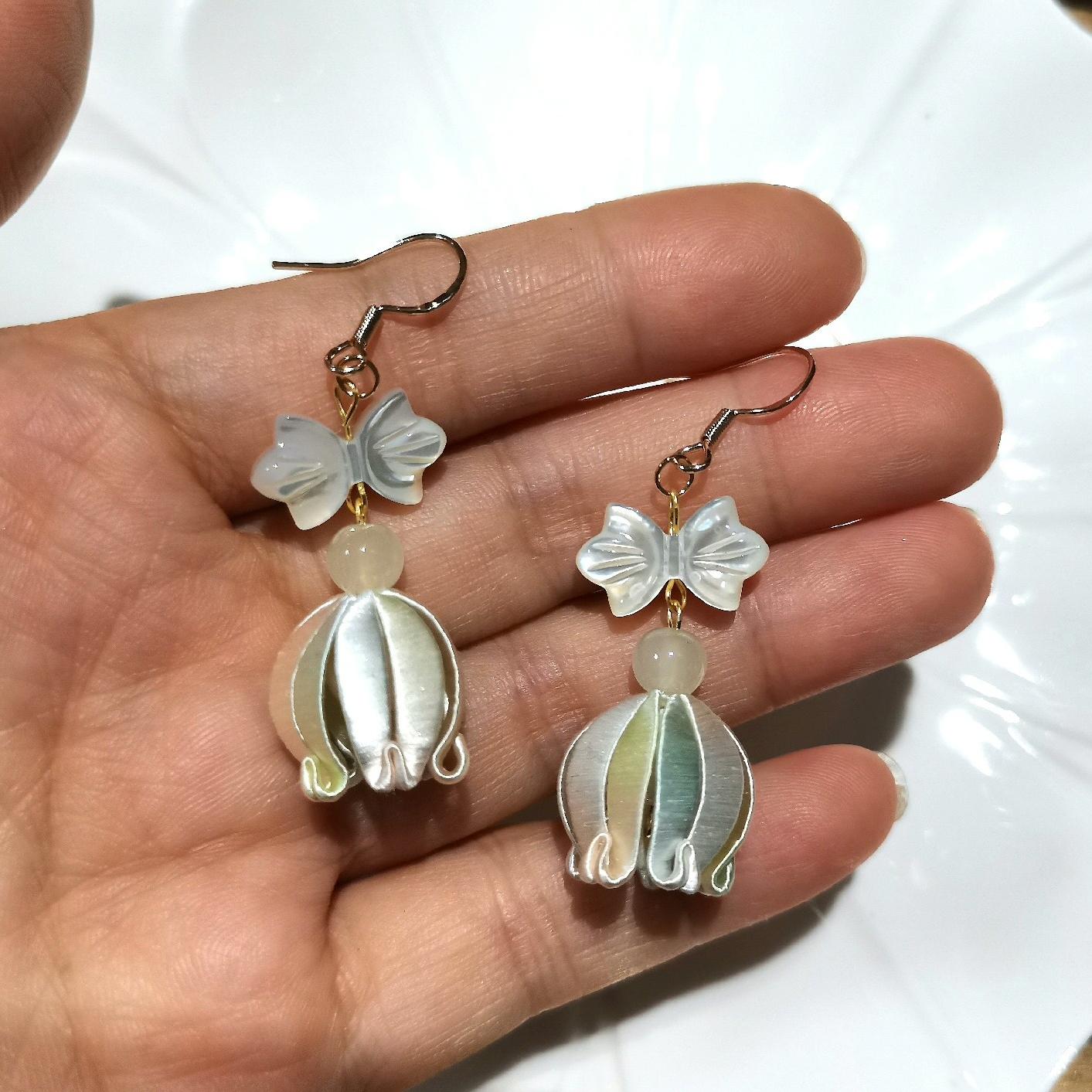 Tulip Bud Bespoke Earrings - Silk Earrings(Chanhua)