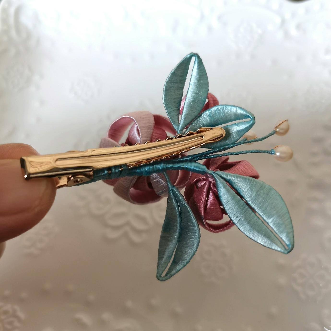 Rose Bud Bespoke Hairclip - Silk Hairclip(Chanhua)