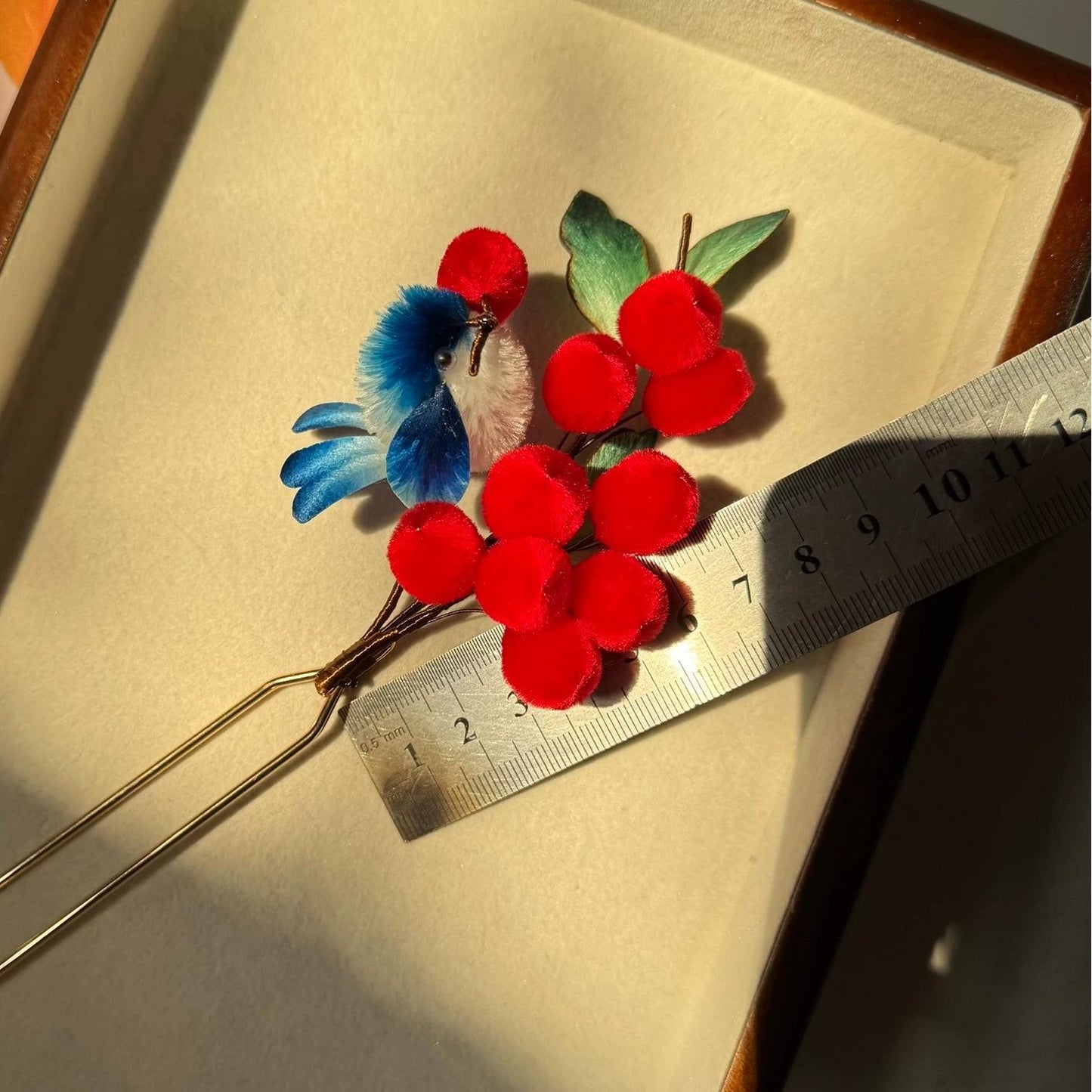 Bird And Red Fruit Bespoke Hairpin - Silk Hairpin(Ronghua)