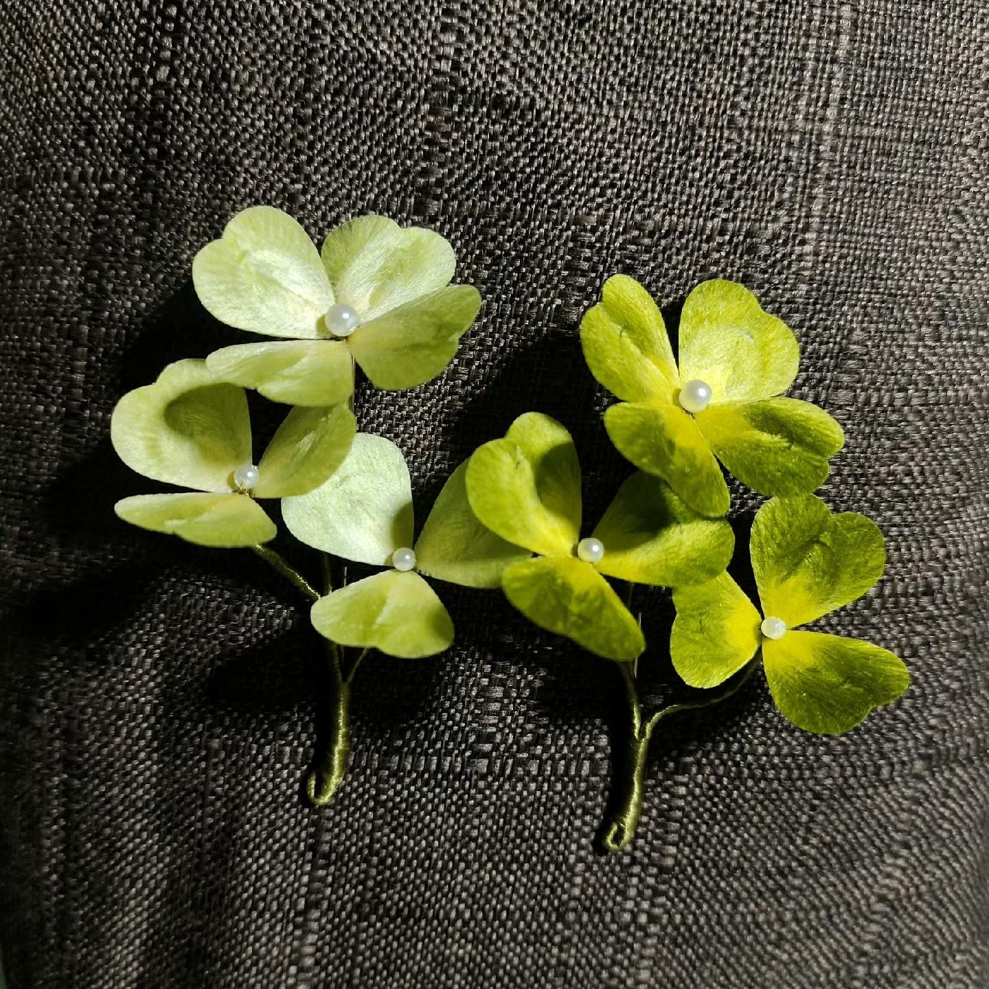 Four Leaf Clover Handmade Brooch - Silk Brooch(Ronghua)