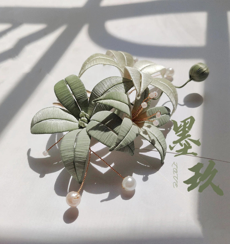 Light Cyan Flower Bespoke Hairpin - Silk Hairpin(Chanhua)