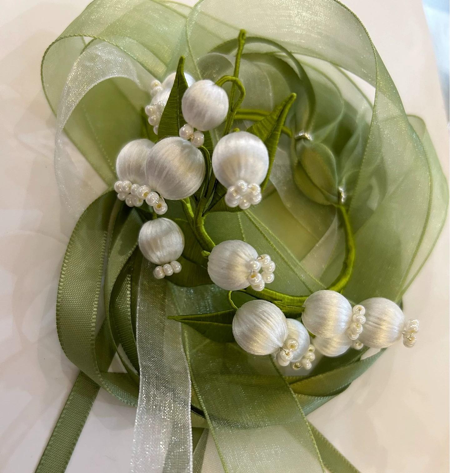 Lily Of The Valley Bespoke Wrist Flower - Silk Wrist Flower(Chanhua)