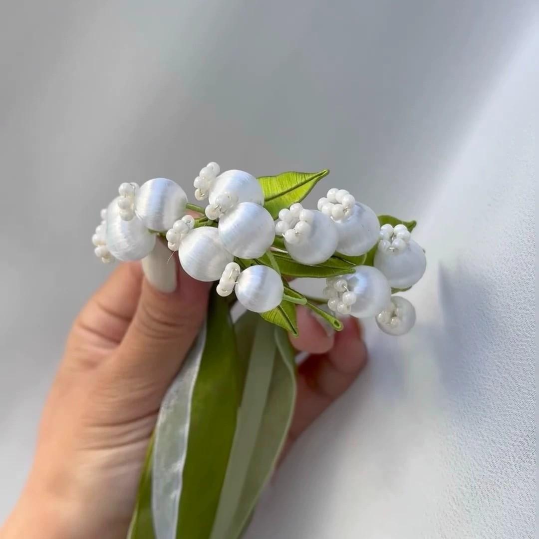 Lily Of The Valley Bespoke Wrist Flower - Silk Wrist Flower(Chanhua)