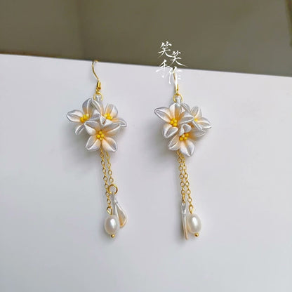 Handcrafted Chanhua Floral Dangle Earrings - 925 Silver & Natural Freshwater Pearl