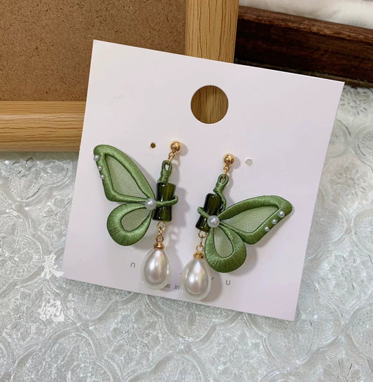 Handmade Chanhua Butterfly Stud Earrings - Thread Butterfly Pearl Drop Earrings