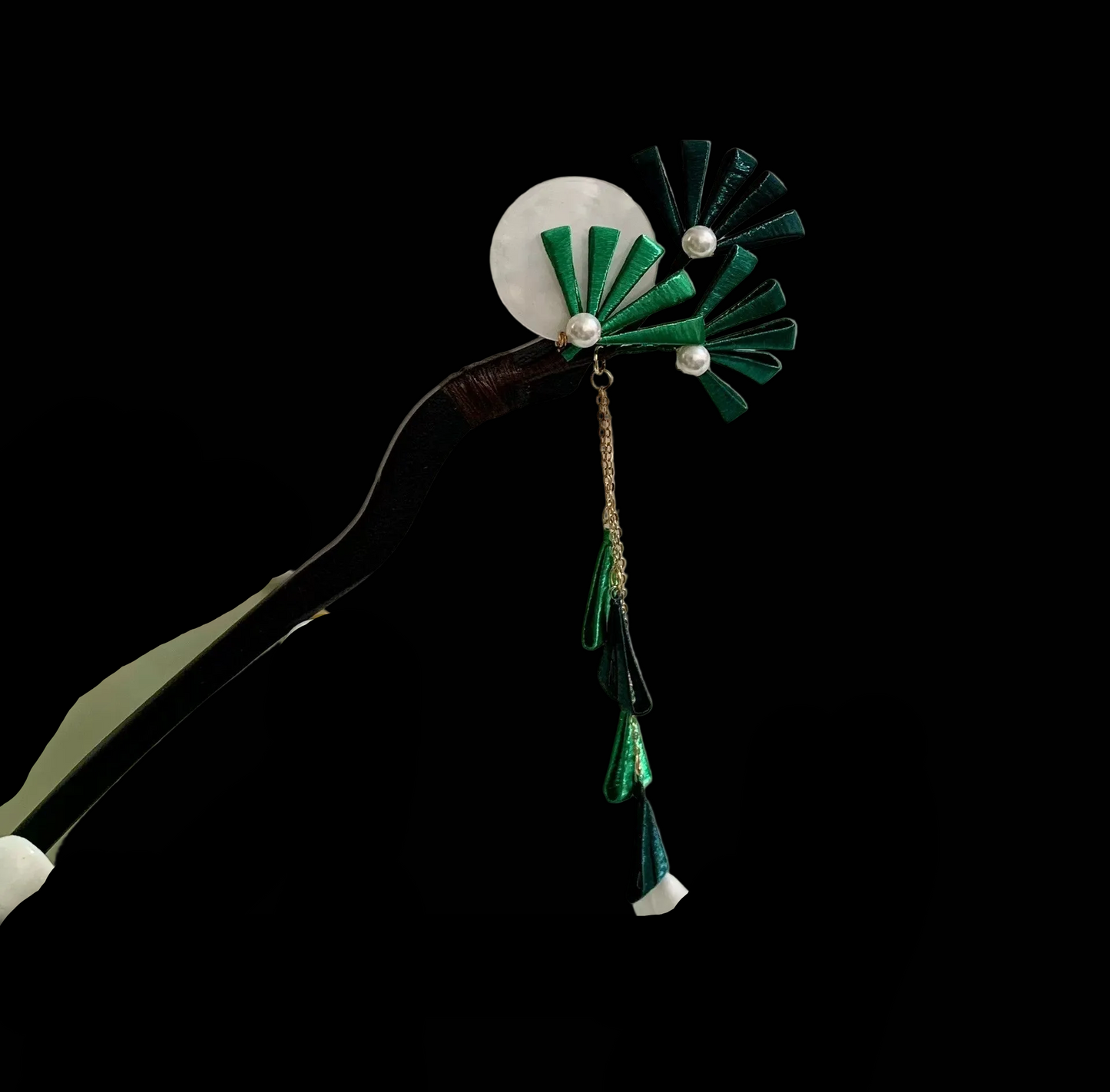Handmade Chanhua Pine Branch Hairpin - Pearl & Tassel